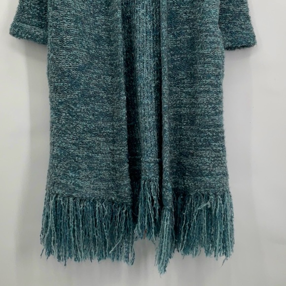 The GREAT Oversized Fringe Cardigan - Picture 3 of 9